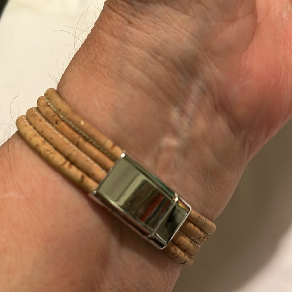 Unique Cork, Bead & Brass Magnetic Bracelet - Picture 2 of 6